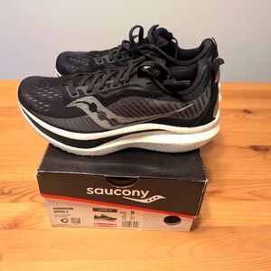 Saucony Endorphin Speed 2 - Woman's size 9